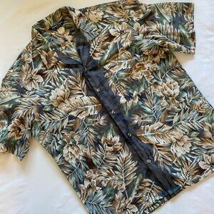 Norman James California Hawaiian green floral shirt vntg made in USA